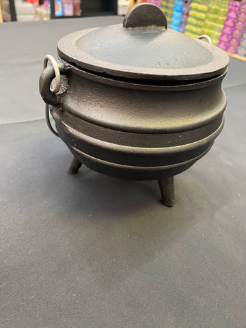 Cast Iron Cauldron 4.5